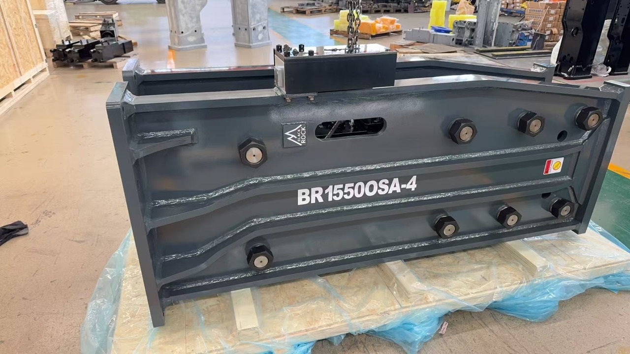 Гидромолот открытый корпус BR1550OSA-4 Black Rock для спецтехники Гидромолот открытый корпус BR1550OSA-4 Black Rock для спецтехники