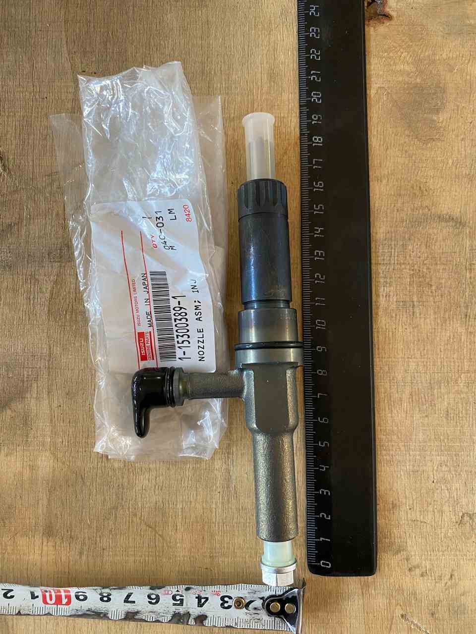 Форсунка 1153003891 SC330.8 ISUZU для спецтехники 