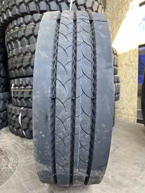 Шина пневмо 235/75 R17.5 Apollo Endu Race RT TL для спецтехники Шина пневмо 235/75 R17.5 Apollo Endu Race RT TL для спецтехники